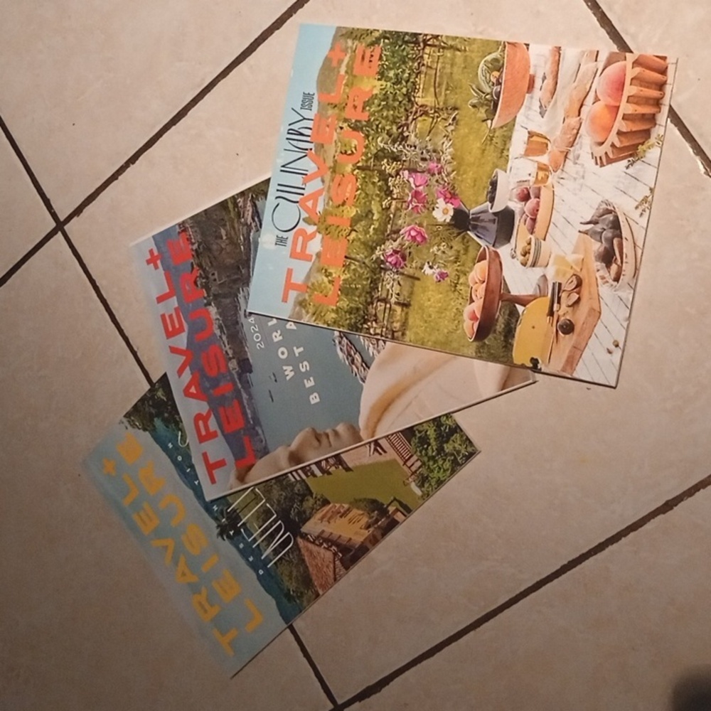 3 Magazines